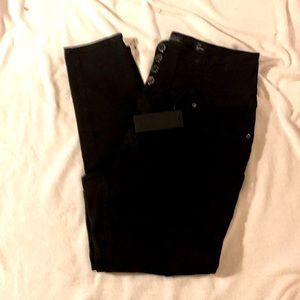 🦚 Chic Denim Black Skinny Straight Leg Jean